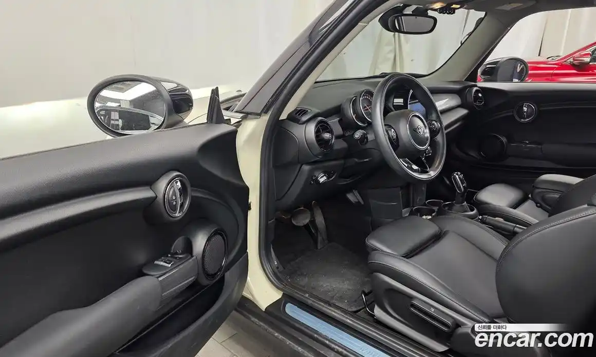 Mini Cooper 2020 1.5 автомат (гидро), фото 13