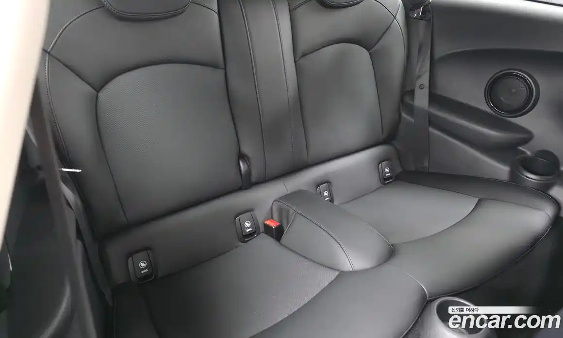 Mini Cooper 2020 1.5 автомат (гидро), фото 17