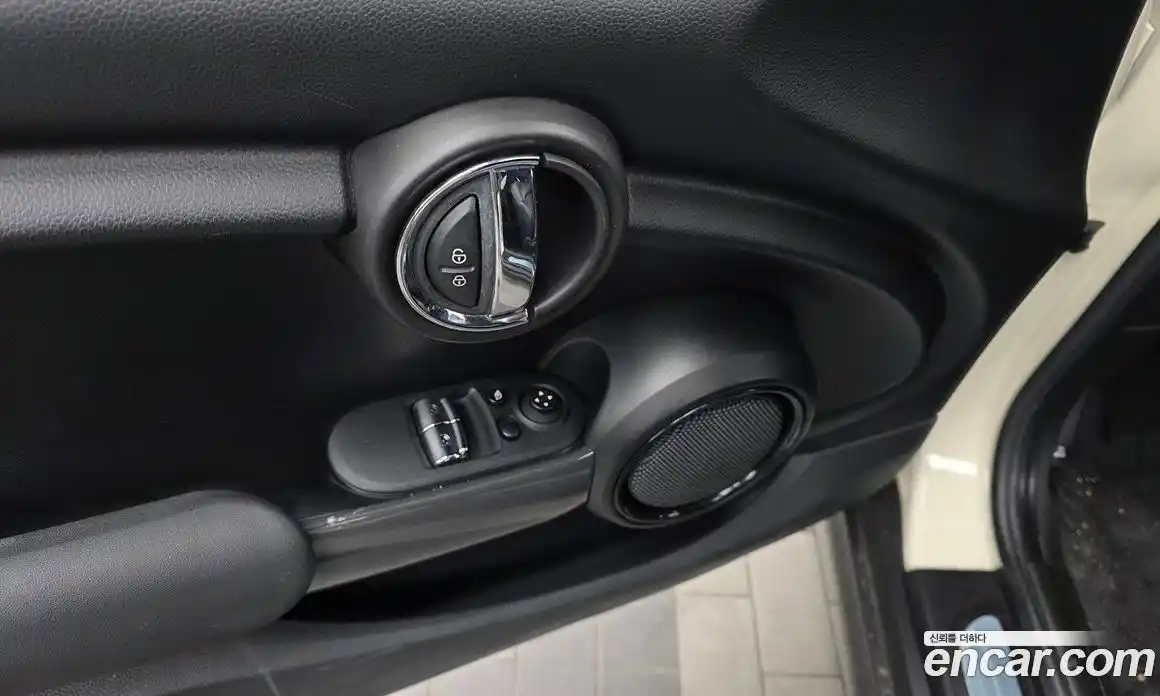 Mini Cooper 2020 1.5 автомат (гидро), фото 29