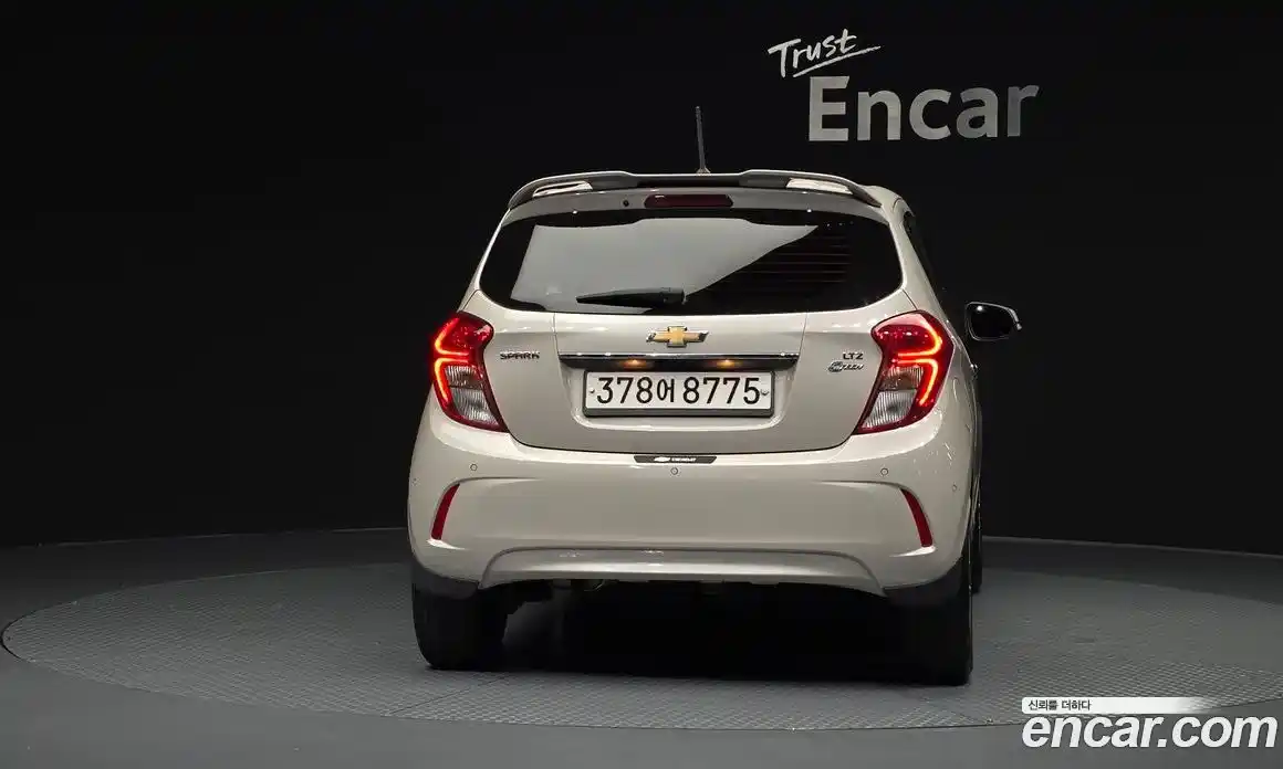Chevrolet Spark 2016 1.0 автомат (гидро), фото 4