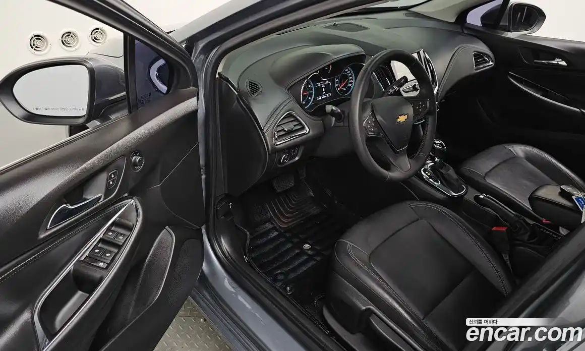 Chevrolet Cruze 2017 1.4 автомат (гидро), фото 12