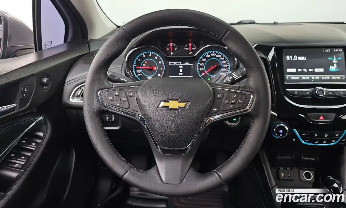 Chevrolet Cruze 2017 1.4 автомат (гидро), фото 18