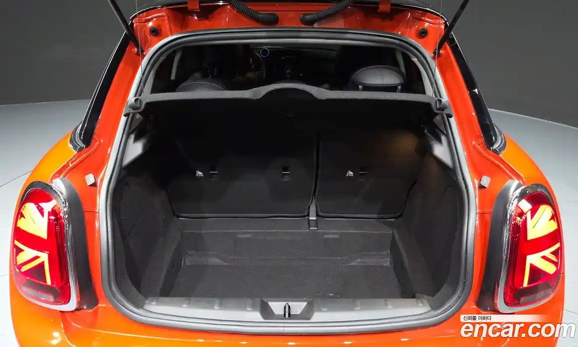 Mini Cooper 2018 1.5 автомат (гидро), фото 26