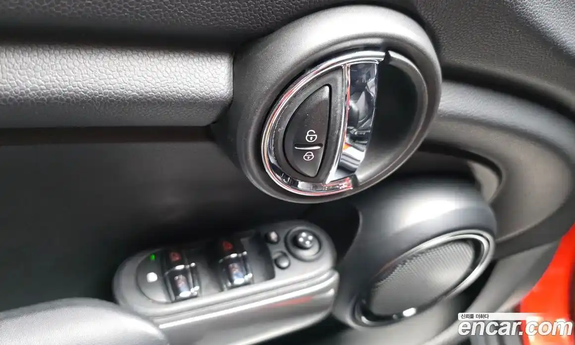 Mini Cooper 2018 1.5 автомат (гидро), фото 28