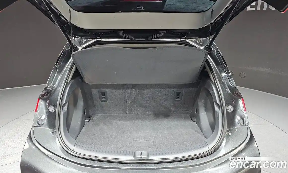 Chevrolet Bolt EV 2021 0.2 автомат (гидро), фото 26