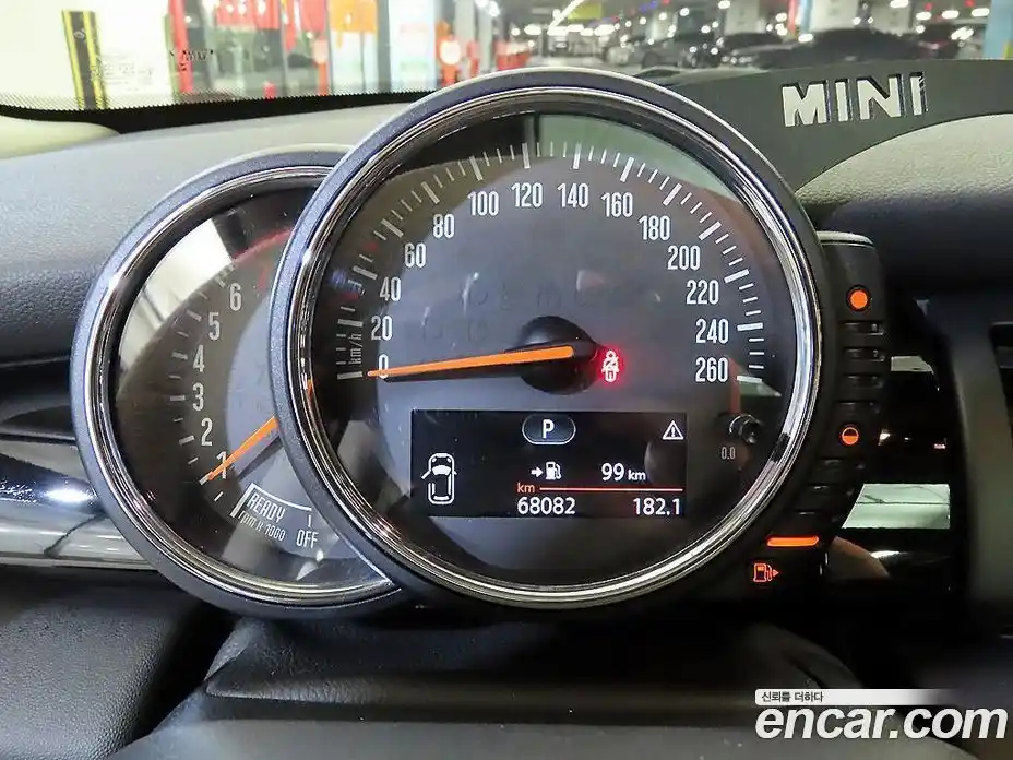 Mini Cooper 2016 1.5 автомат (гидро), фото 9