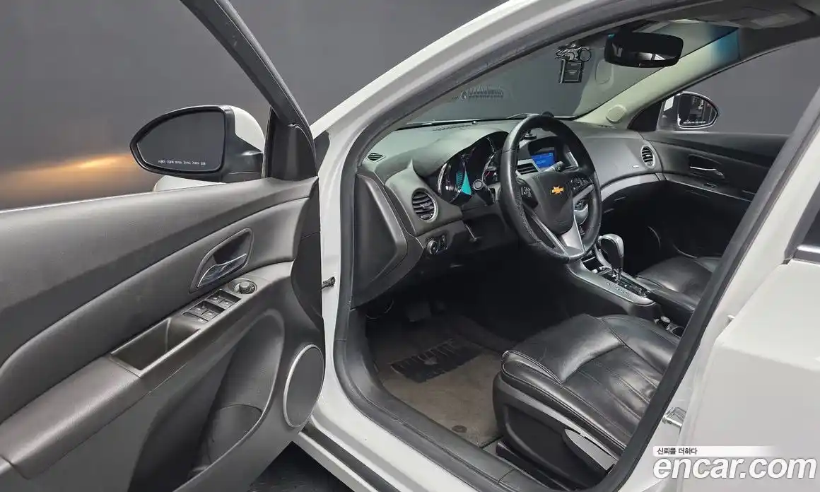 Chevrolet Cruze 2012 1.8 автомат (гидро), фото 10