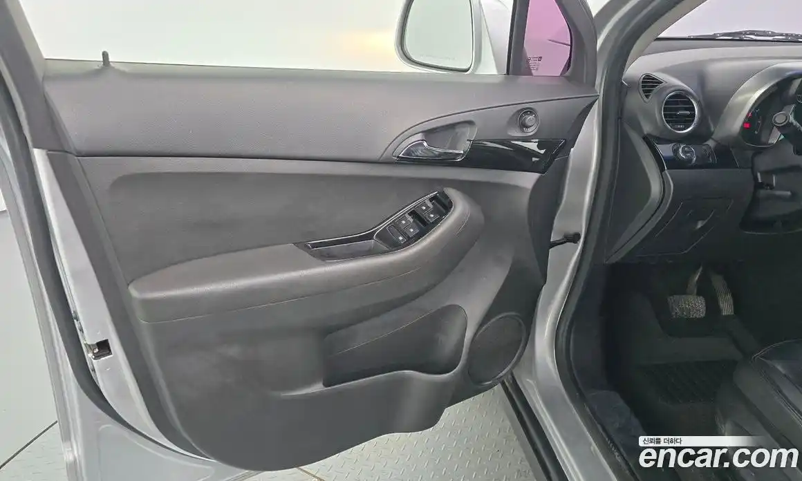 Chevrolet Orlando 2013 2.0 автомат (гидро), фото 14
