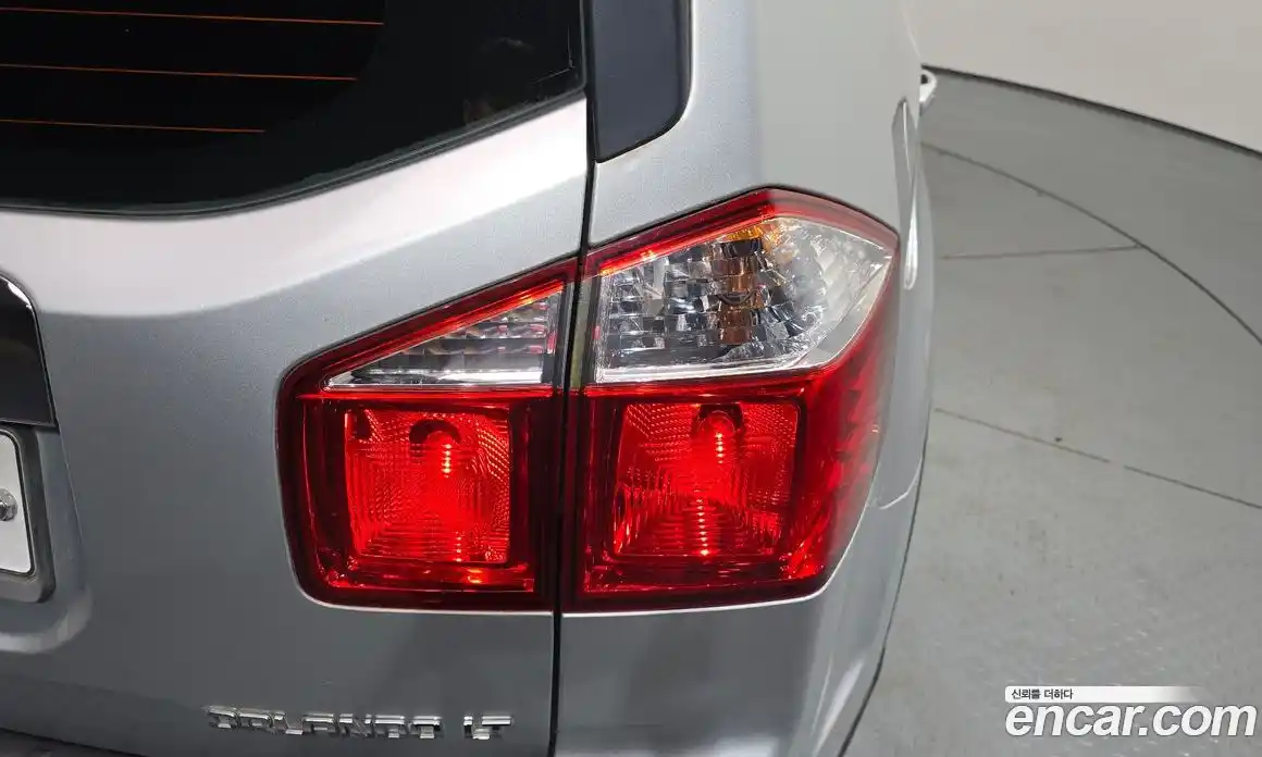 Chevrolet Orlando 2013 2.0 автомат (гидро), фото 9
