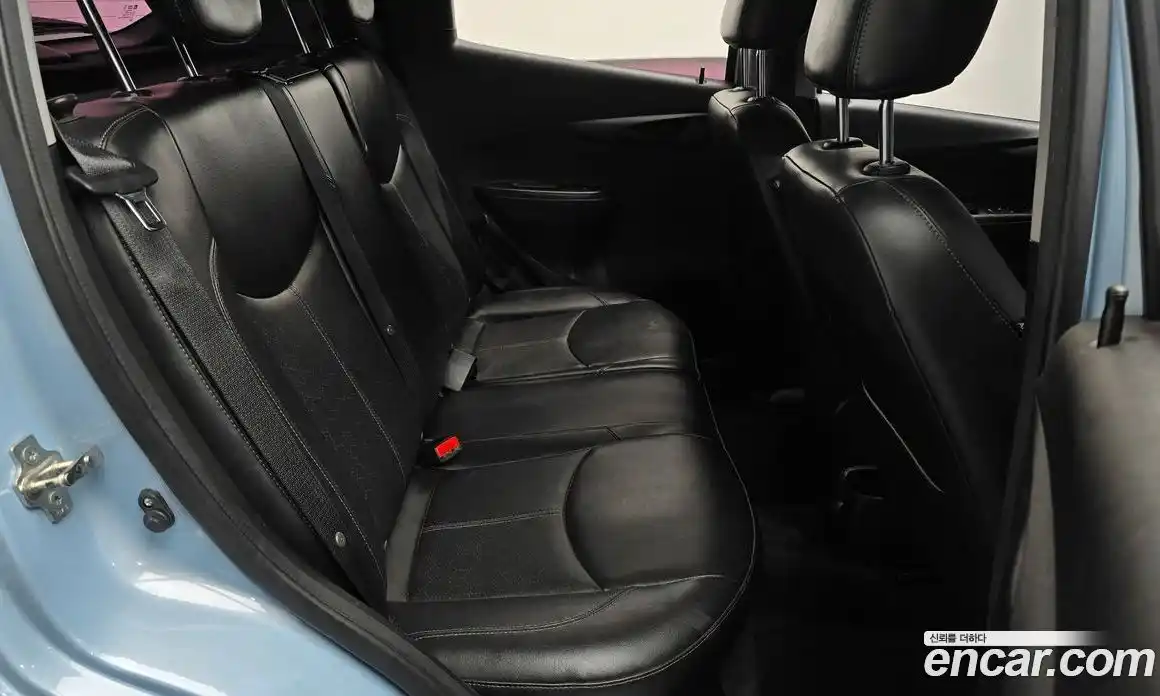 Chevrolet Spark 2015 1.0 автомат (гидро), фото 11