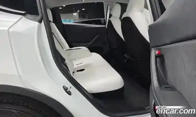 Tesla Model Y 2024 0.2 автомат (гидро), миниатюра 12