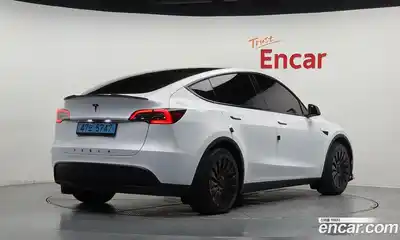 Tesla Model Y 2024 0.2 автомат (гидро), миниатюра 2