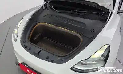 Tesla Model Y 2024 0.2 автомат (гидро), миниатюра 6