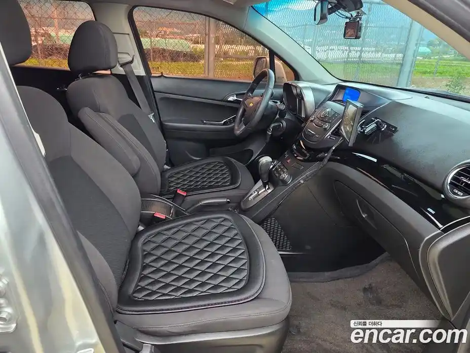 Chevrolet Orlando 2011 2.0 автомат (гидро), фото 11