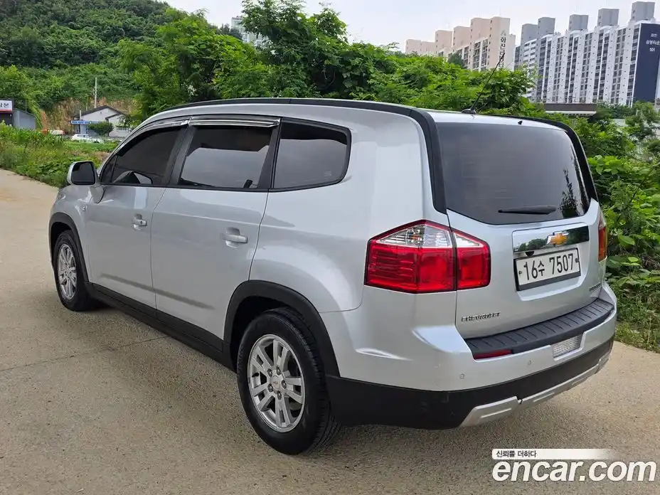Chevrolet Orlando 2011 2.0 автомат (гидро), фото 3
