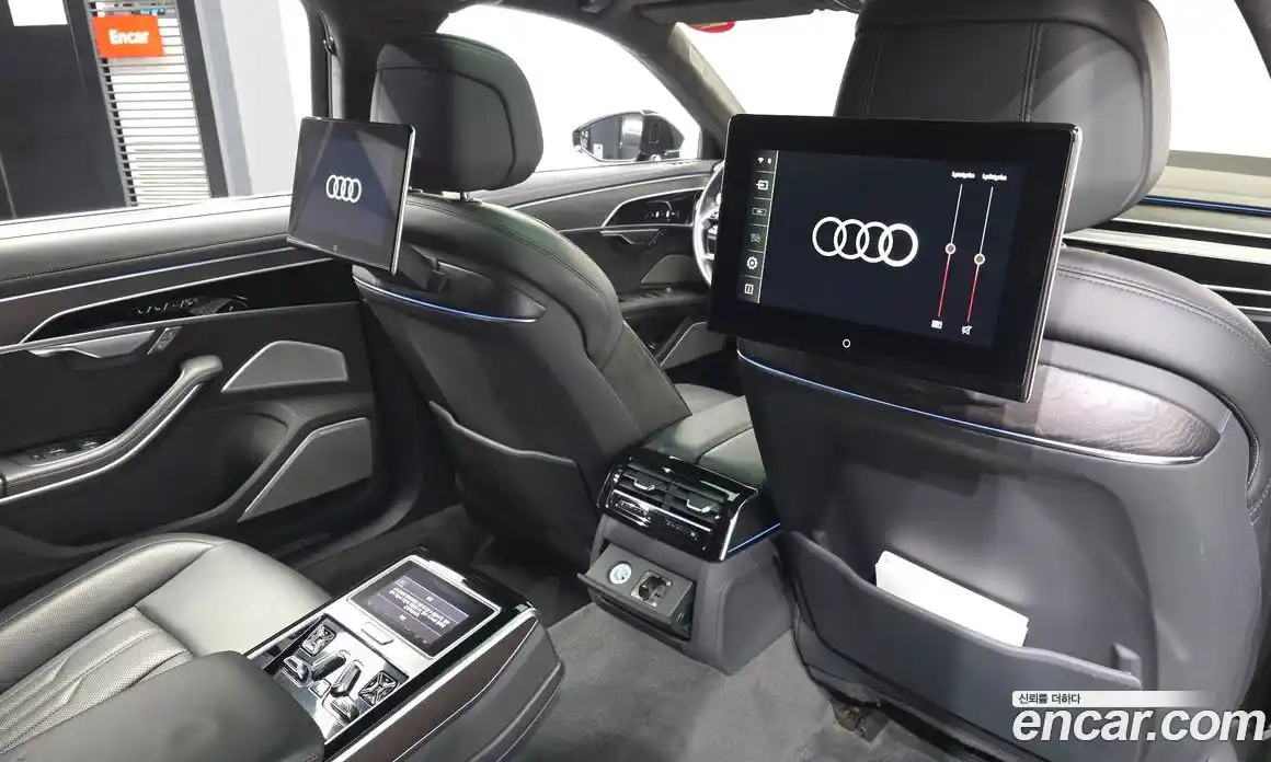 Audi A8 2021 4.0 автомат (гидро), фото 18