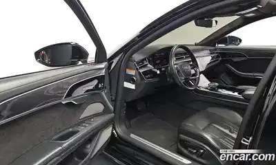 Audi A8 2021 4.0 автомат (гидро), миниатюра 10