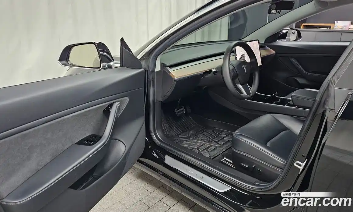 Tesla Model 3 2019 0.1 автомат (гидро), фото 13 Tesla Model 3 2019 0.1 автомат (гидро), фото 13