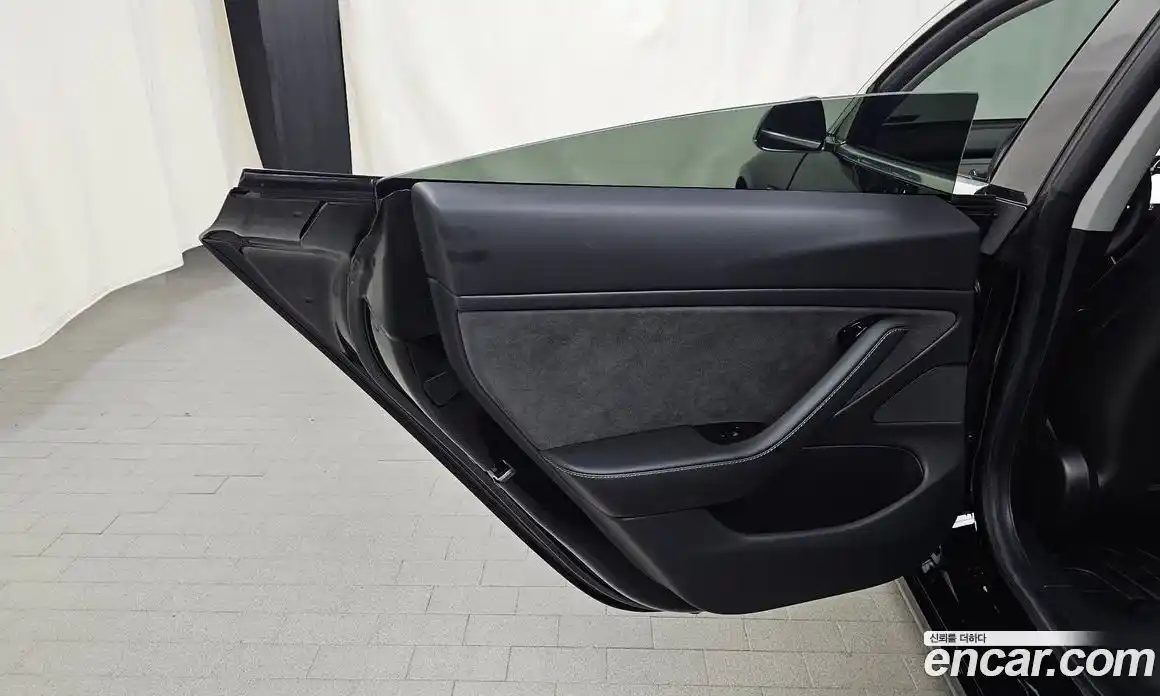 Tesla Model 3 2019 0.1 автомат (гидро), фото 15 Tesla Model 3 2019 0.1 автомат (гидро), фото 15