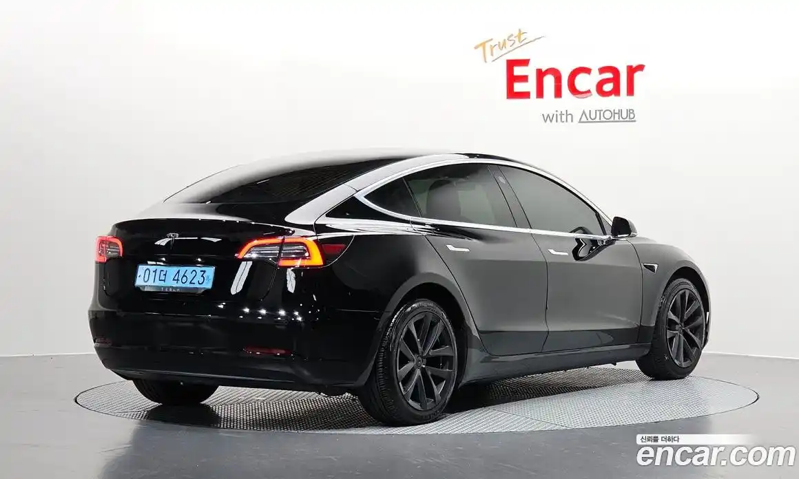 Tesla Model 3 2019 0.1 автомат (гидро), фото 2 Tesla Model 3 2019 0.1 автомат (гидро), фото 2