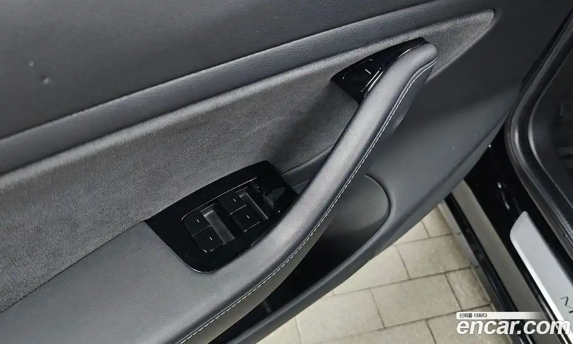 Tesla Model 3 2019 0.1 автомат (гидро), фото 27 Tesla Model 3 2019 0.1 автомат (гидро), фото 27