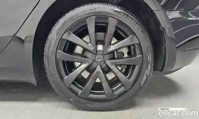 Tesla Model 3 2019 0.1 автомат (гидро), миниатюра 7 Tesla Model 3 2019 0.1 автомат (гидро), миниатюра 7