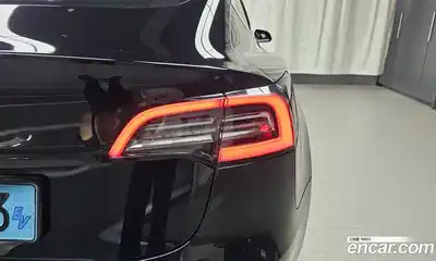 Tesla Model 3 2019 0.1 автомат (гидро), миниатюра 9 Tesla Model 3 2019 0.1 автомат (гидро), миниатюра 9