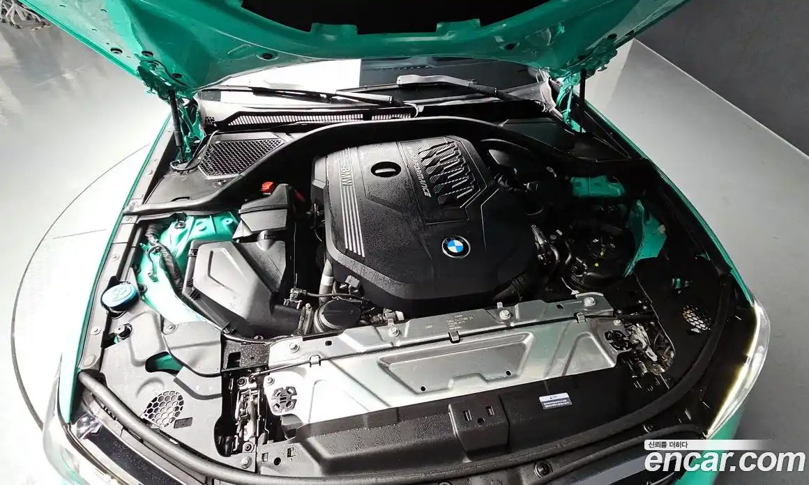 BMW 3 серия 2024 3.0 автомат (гидро), фото 6