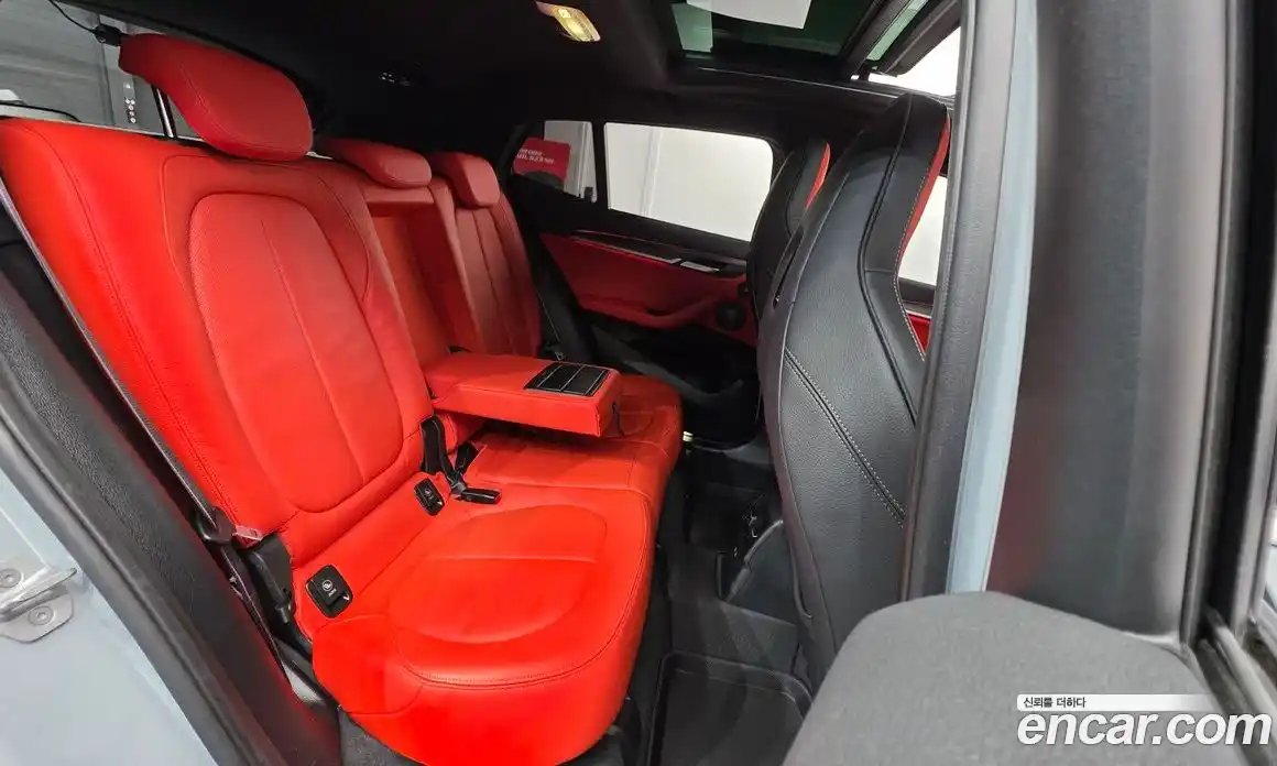 BMW X2 2023 2.0 автомат (гидро), фото 19
