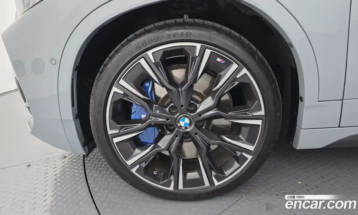 BMW X2 2023 2.0 автомат (гидро), фото 5