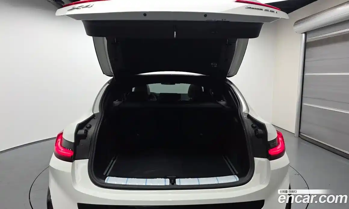 BMW X4 2024 2.0 автомат (гидро), фото 20