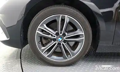 BMW 1 серия 2022 2.0 автомат (гидро), миниатюра 5