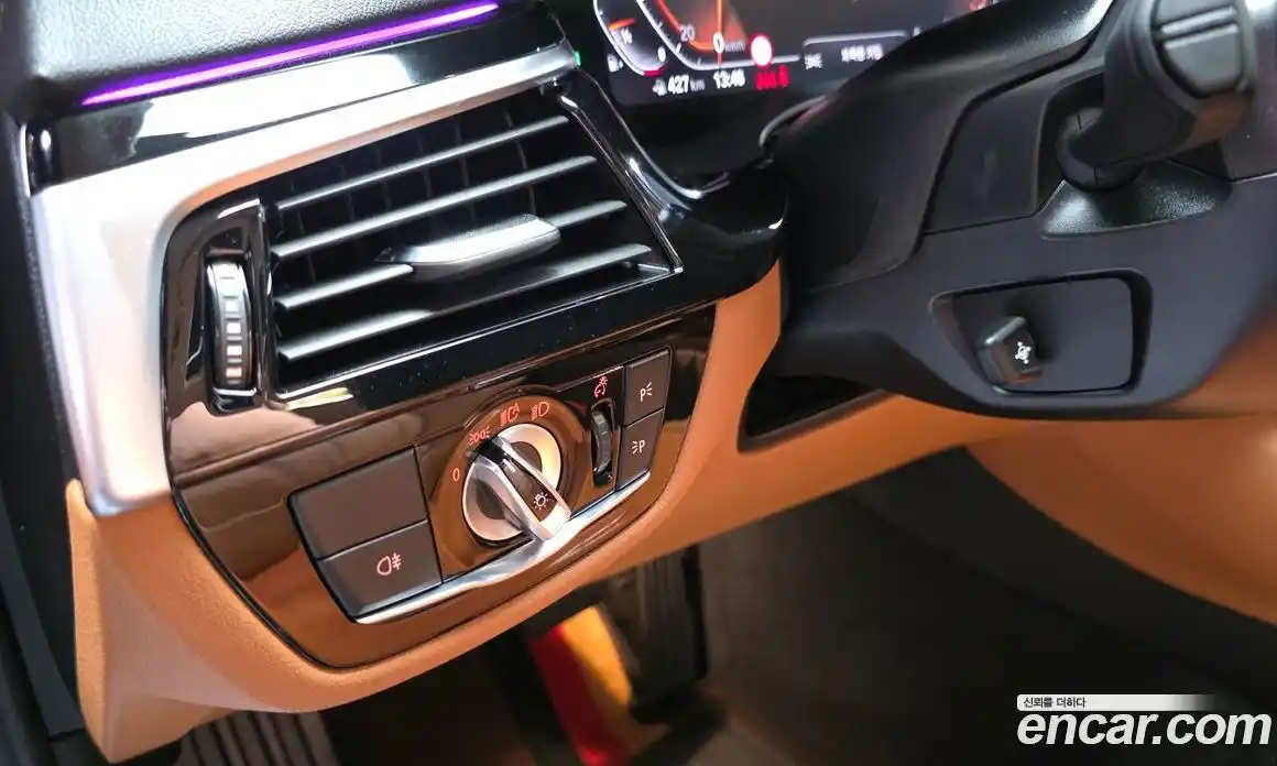 BMW 5 серия 2022 2.0 автомат (гидро), фото 30