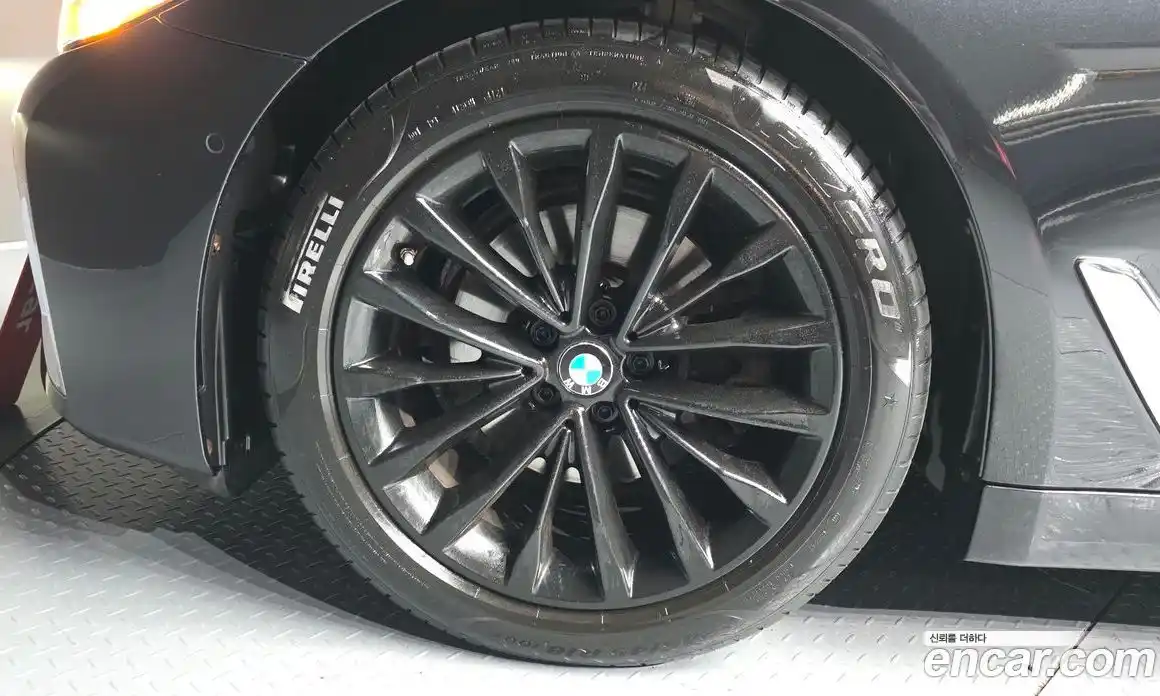 BMW 5 серия 2022 2.0 автомат (гидро), фото 5