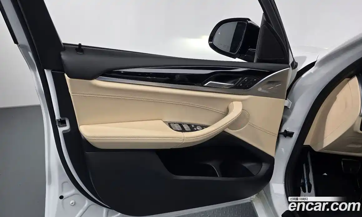 BMW X3 2019 2.0 автомат (гидро), фото 13