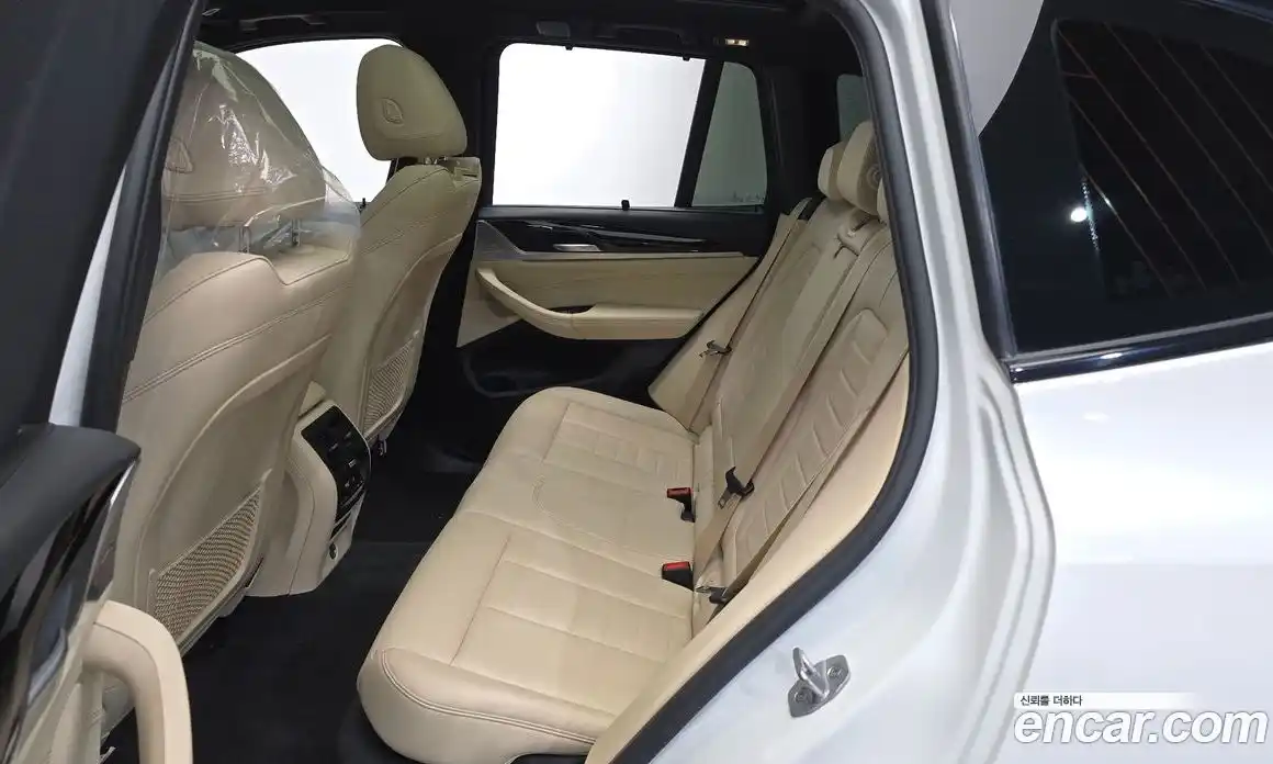 BMW X3 2019 2.0 автомат (гидро), фото 16