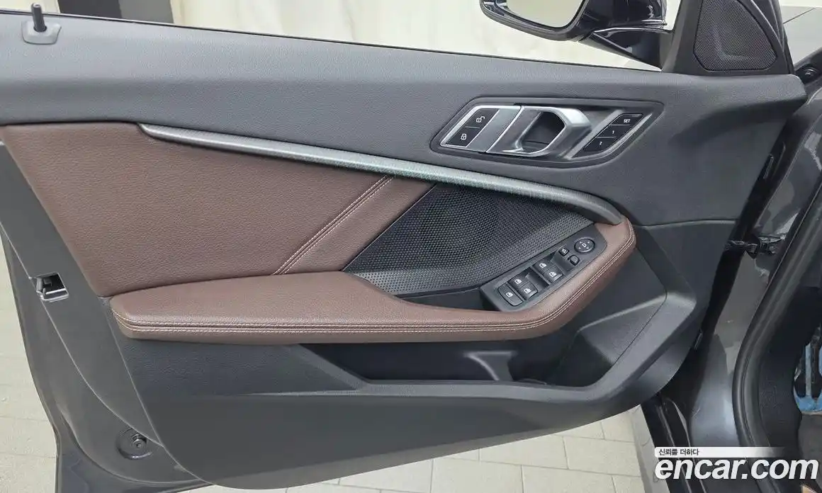 BMW 1 серия 2021 2.0 автомат (гидро), фото 14