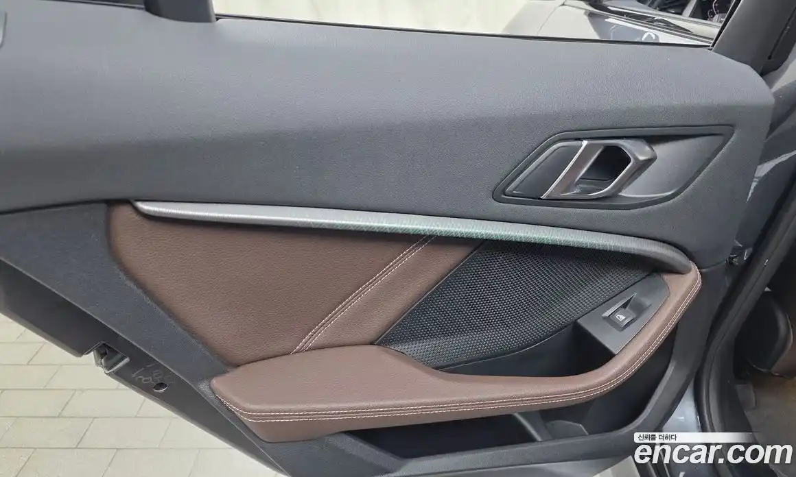 BMW 1 серия 2021 2.0 автомат (гидро), фото 15