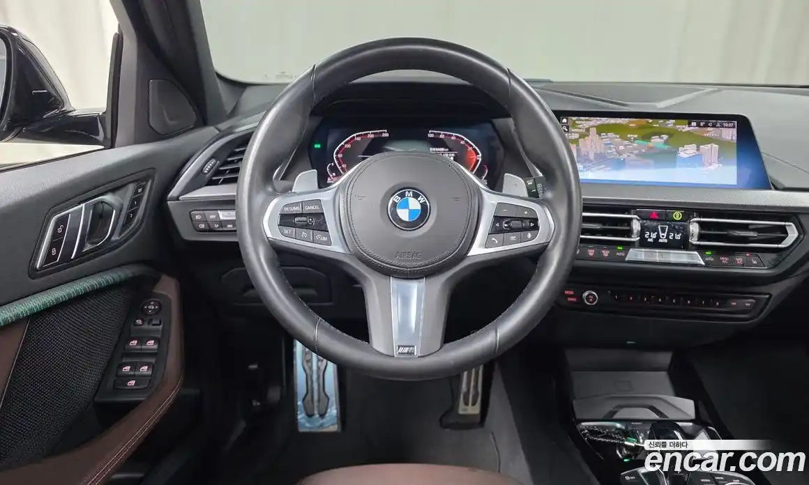 BMW 1 серия 2021 2.0 автомат (гидро), фото 19