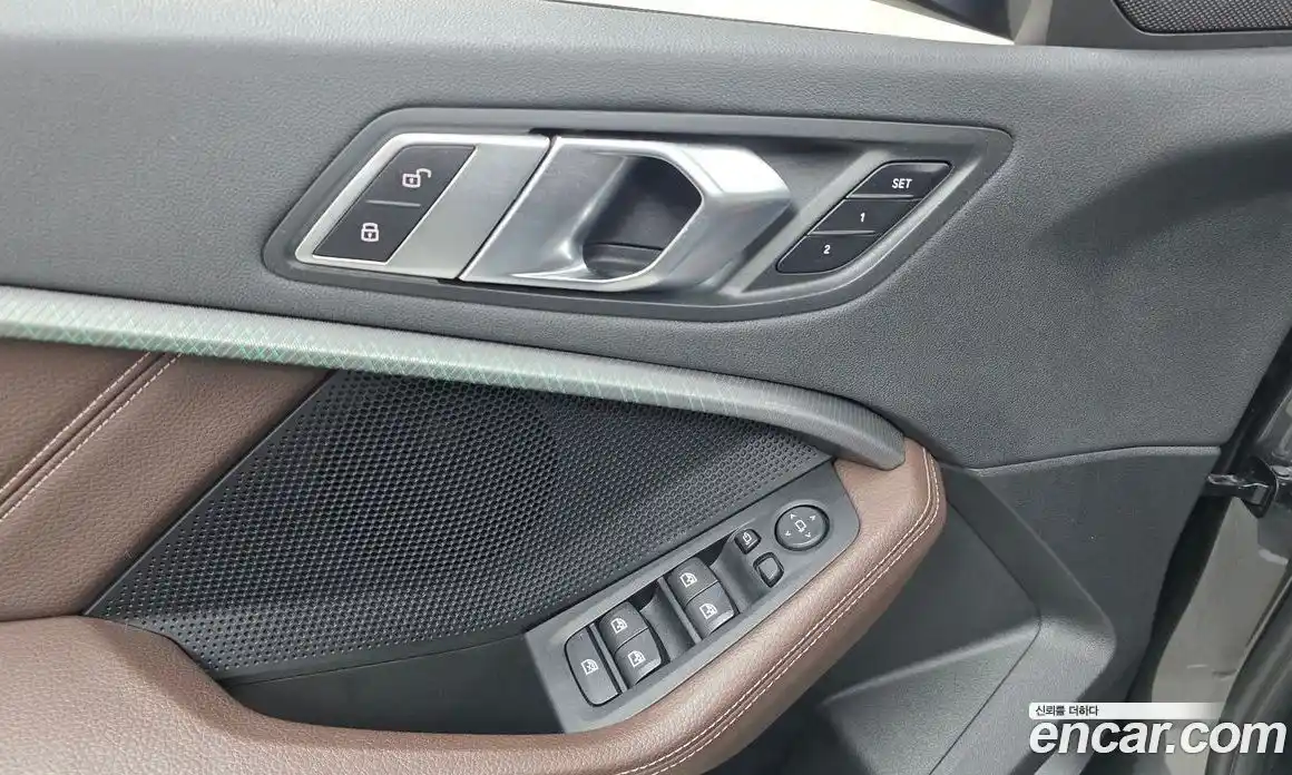 BMW 1 серия 2021 2.0 автомат (гидро), фото 27