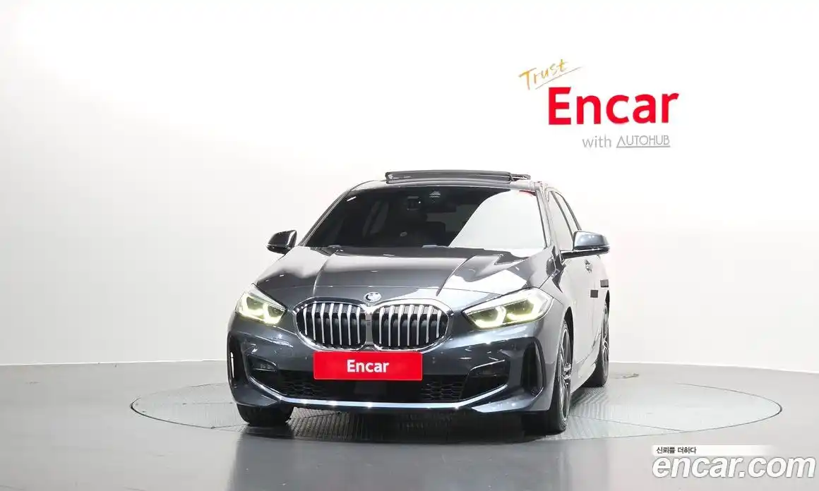 BMW 1 серия 2021 2.0 автомат (гидро), фото 3