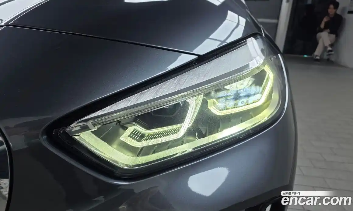 BMW 1 серия 2021 2.0 автомат (гидро), фото 8