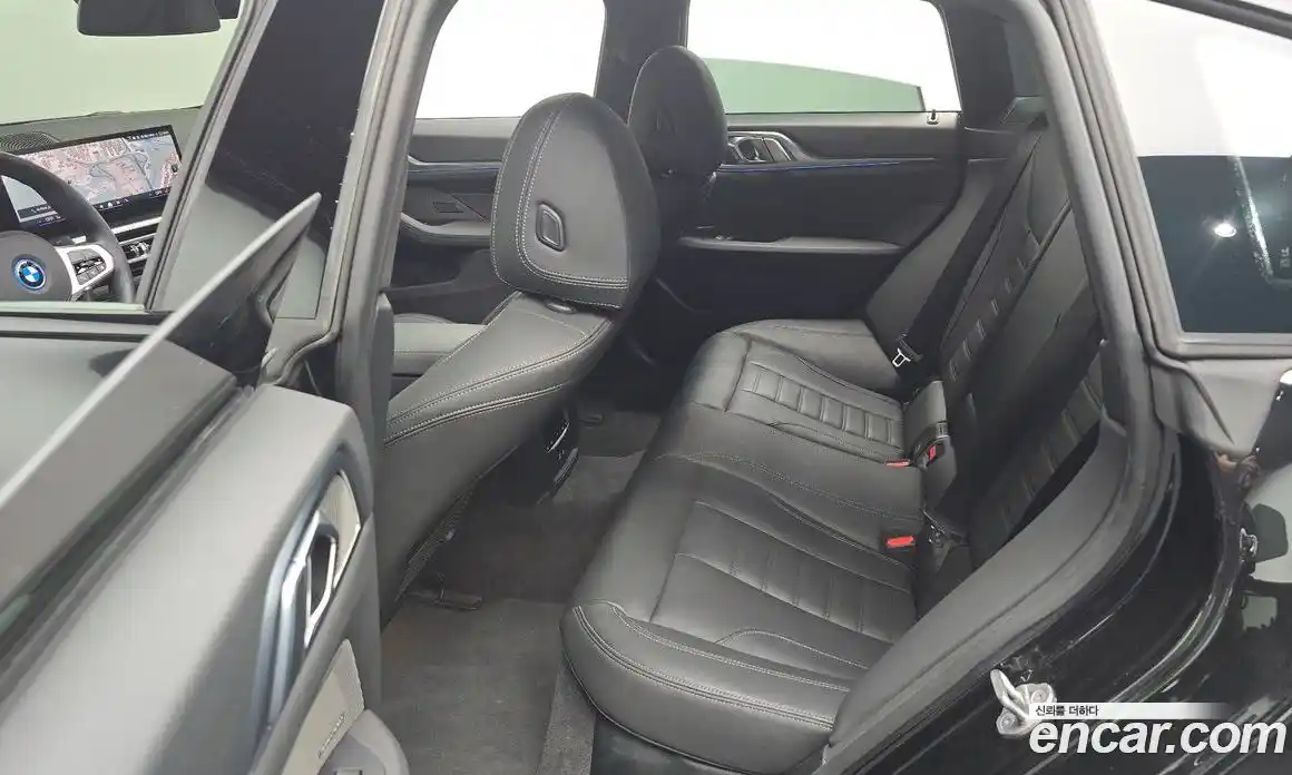 BMW i4 2024 0.2 автомат (гидро), фото 12