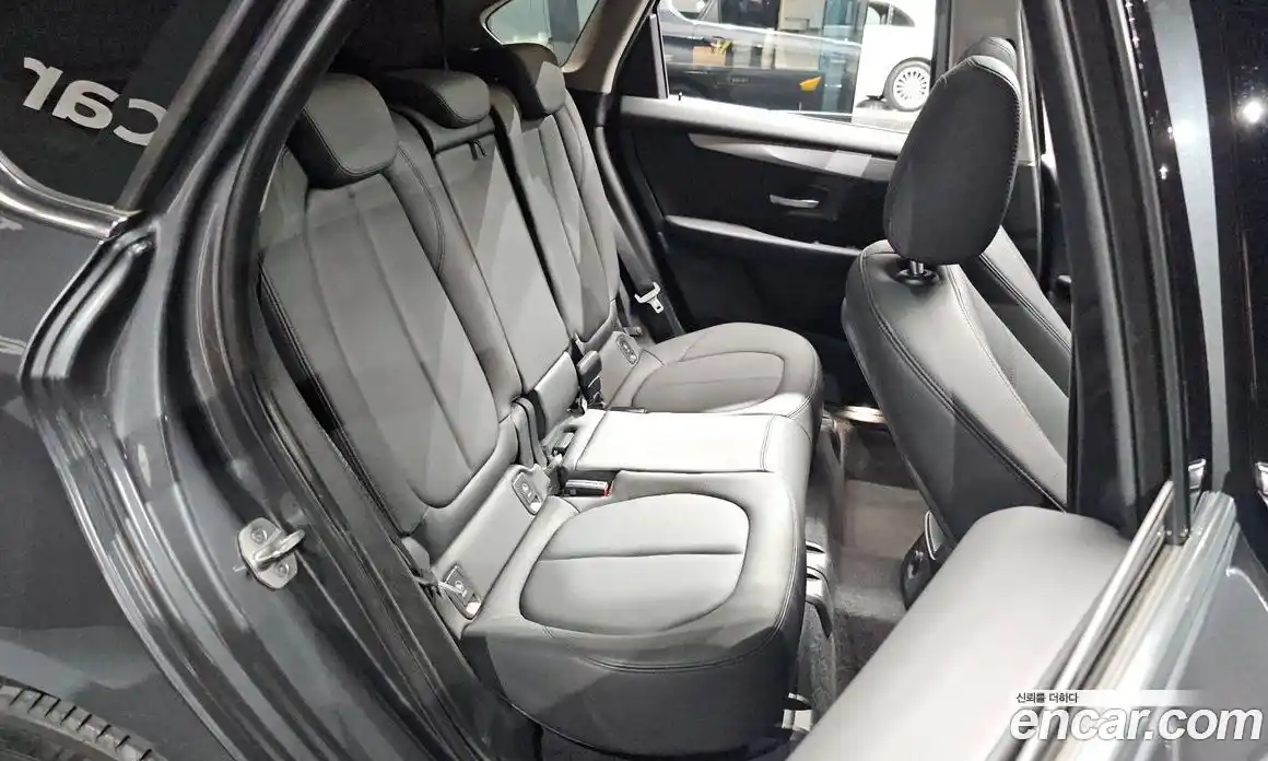 BMW 2 серия 2017 2.0 автомат (гидро), фото 17