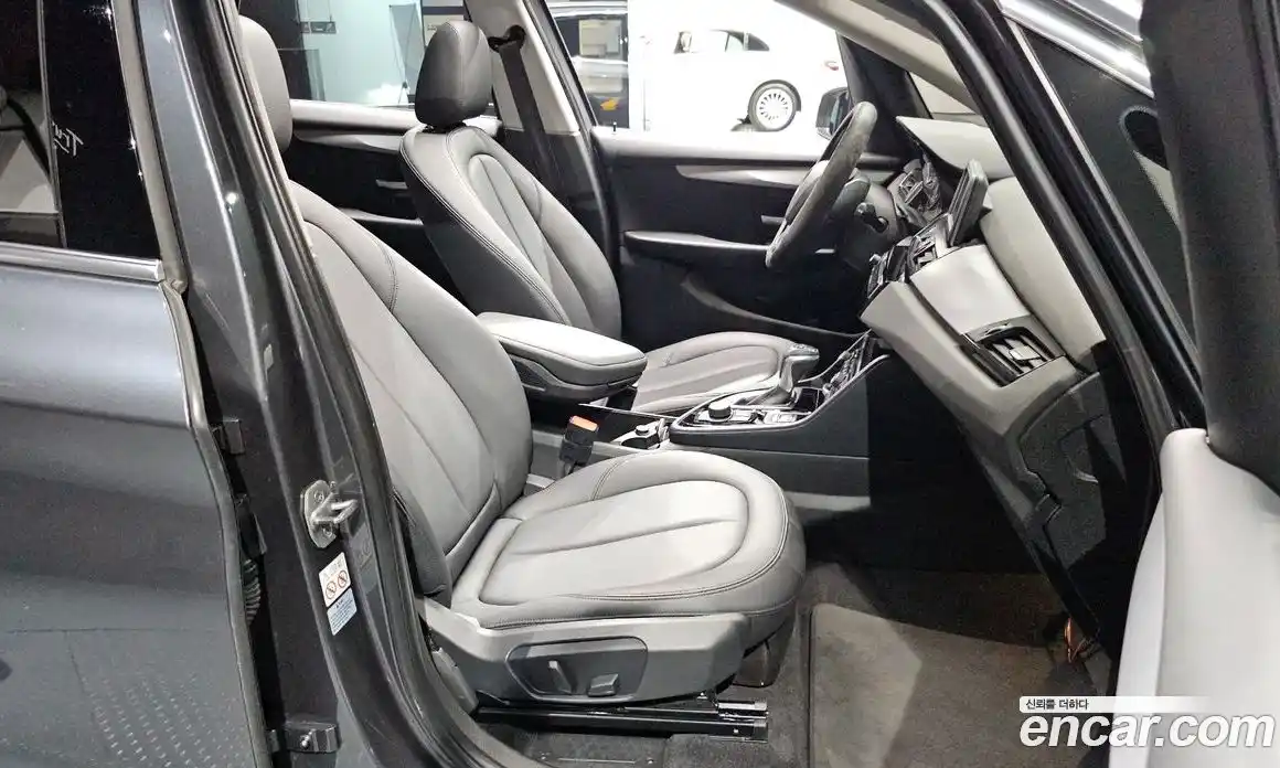 BMW 2 серия 2017 2.0 автомат (гидро), фото 18