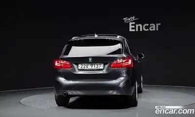 BMW 2 серия 2017 2.0 автомат (гидро), миниатюра 4