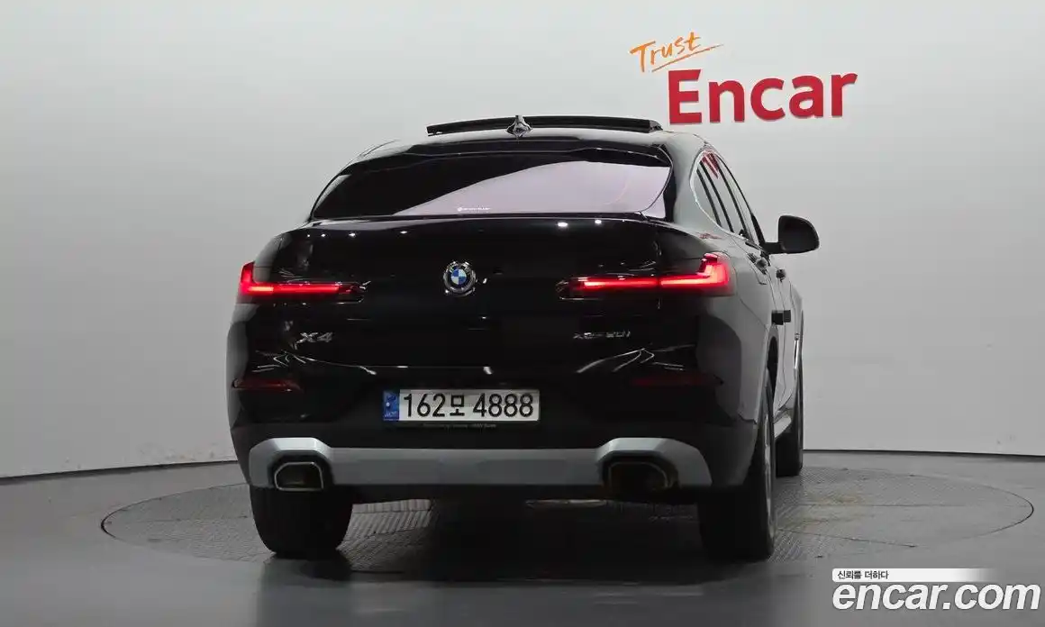 BMW X4 2022 2.0 автомат (гидро), фото 4