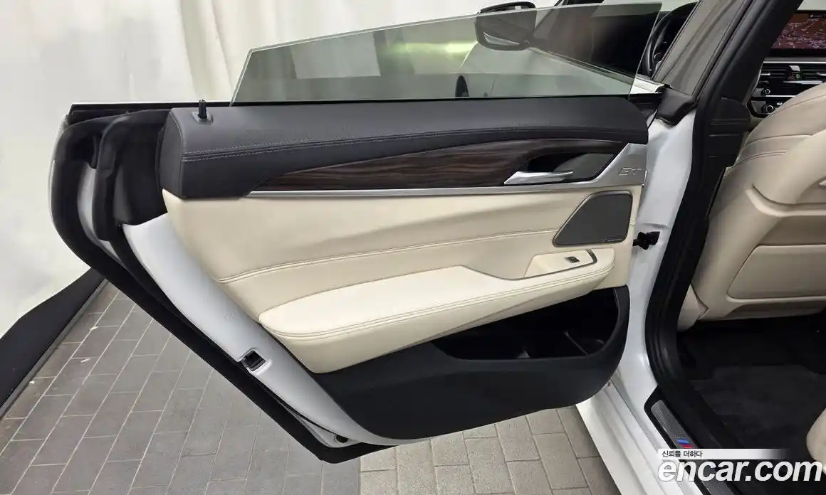 BMW 6 серия 2020 3.0 автомат (гидро), фото 15
