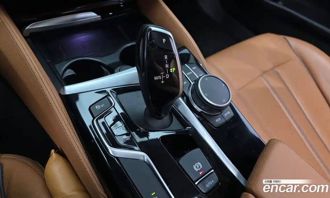 BMW 5 серия 2020 2.0 автомат (гидро), фото 12