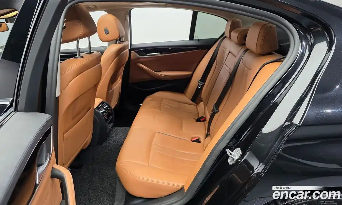 BMW 5 серия 2020 2.0 автомат (гидро), фото 16